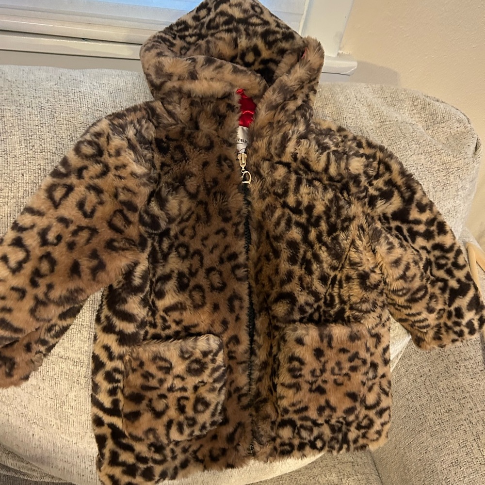 Urban Republic Animal print Faux-fur Plush Mink Leopard Print Coat 2T hooded